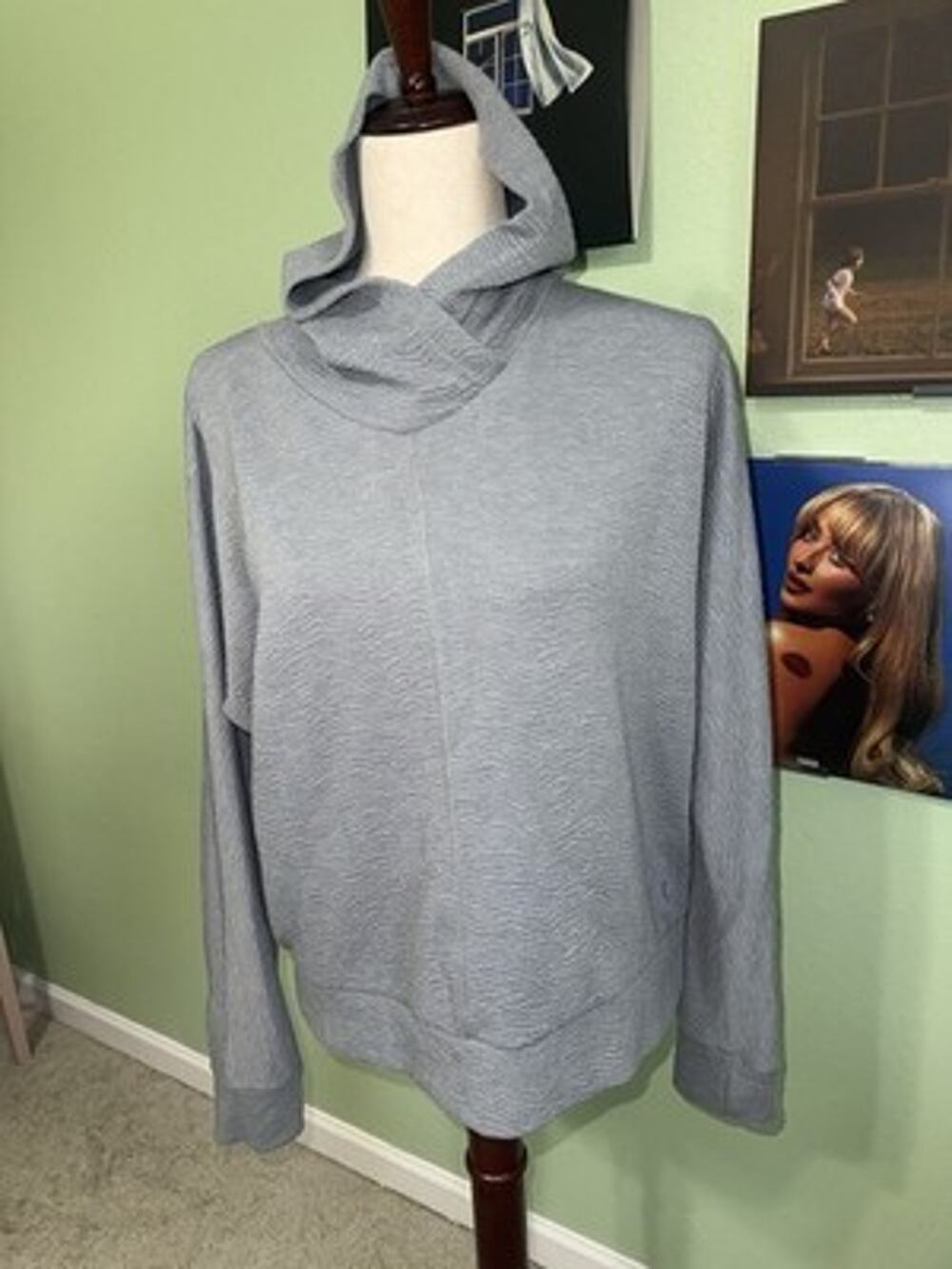 Zyia Active Womens Small Grey Textured Wavy Knit Cowl Neck Hoodie Pullover
